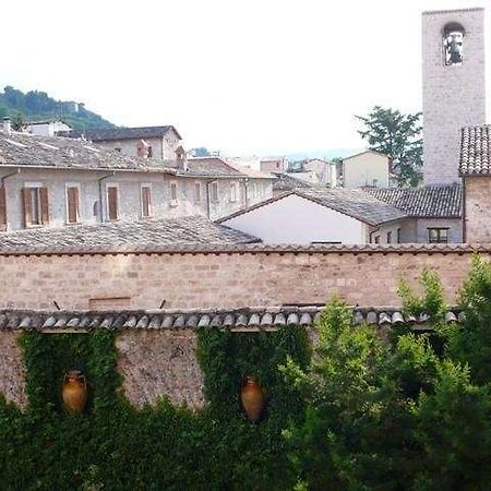 Hotel Residenza Cento Torri Ascoli Piceno Bagian luar foto